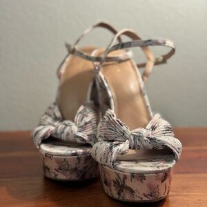 Express Floral Platform Sandals - Cream and Pink
